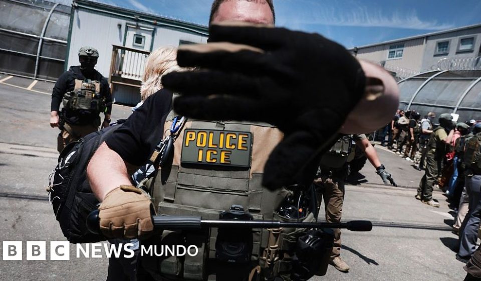 "Siento que esto es como un secuestro": los migrantes que se aíslan en sus casas para evitar las redadas de ICE en Doral, la ciudad más venezolana de EE.UU.