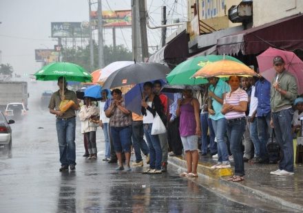 Vaguada y onda tropical provocarán aguaceros en varias provincias