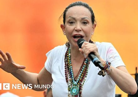 Los 3 intentos frustrados de María Corina Machado por regresar a Venezuela mientras Delcy Rodríguez está en Nueva York
