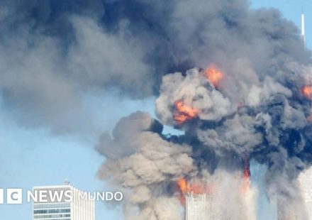 La historia detrás de la icónica imagen del hombre cayendo de una de las Torres Gemelas el 11-S