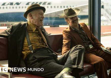 Wild Horse Nine, la película sobre dos agentes de la CIA que conspiran contra el gobierno de Allende en Chile que causó sensación en el Festival de Venecia
