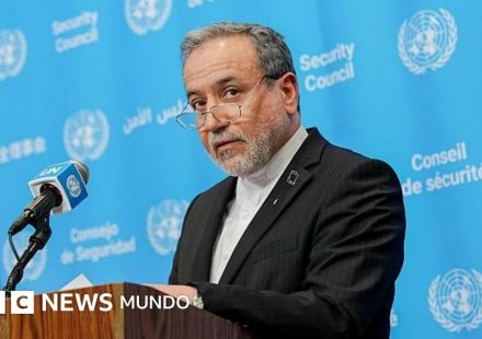Irán ofrece a EE.UU. un acuerdo para reabrir el estrecho de Ormuz en 7 días