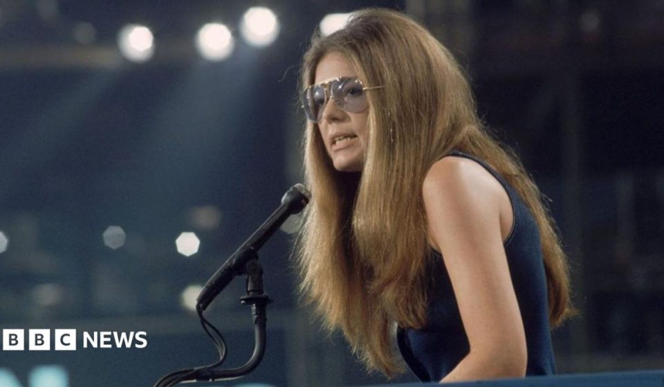 Feminist activist and journalist Gloria Steinem dies, aged 92