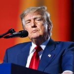 Trump amenaza con grandes aranceles contra Europa si Canadá se asocia a la Unión Europea