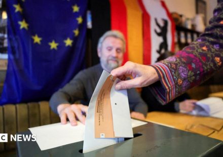 German elections under way which could decide fate of Chancellor Merz