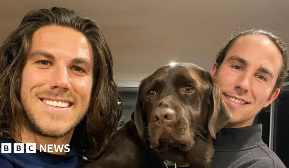 Trial over alleged murders of Australian surfer brothers starts in Mexico