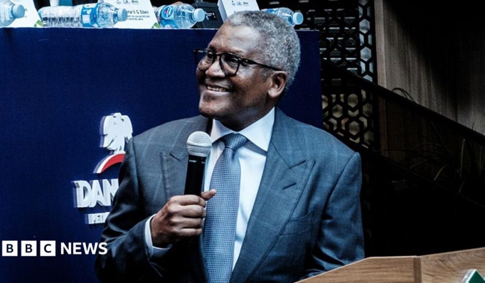 'This is our company': Nigerians show off oil wealth after share-buying frenzy