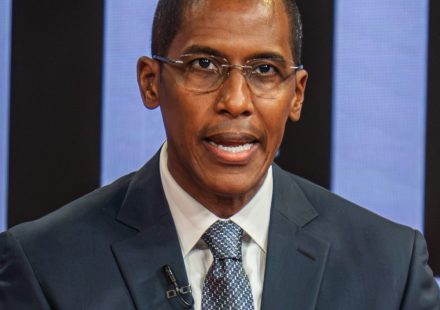 Morrison: Estudiante dominicano es resultado de un modelo educativo que falló antes de la IA