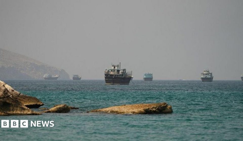 Iran offers US deal to reopen Strait of Hormuz in seven days