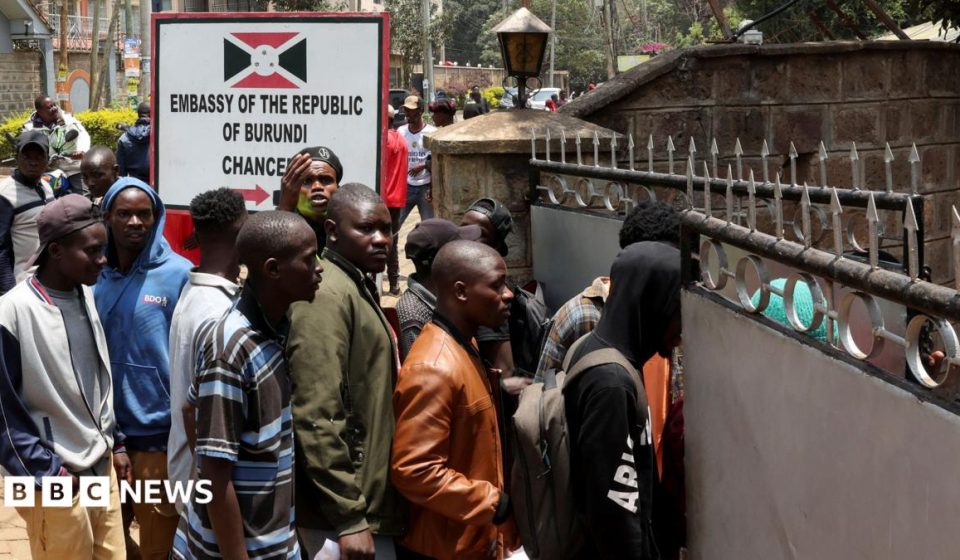 Burundians rush to leave Kenya ahead of crackdown on unregistered traders