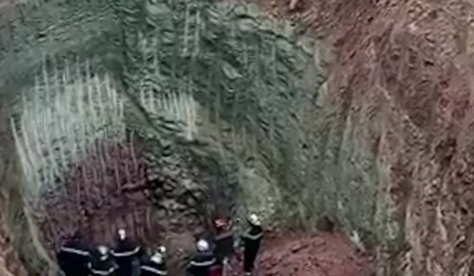 Rescuers race to save10-year-old Algerian boy trapped in deep well