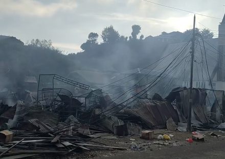 Six children among 11 people killed in Indonesian market fire