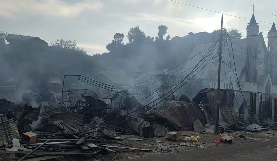 Six children among 11 people killed in Indonesian market fire