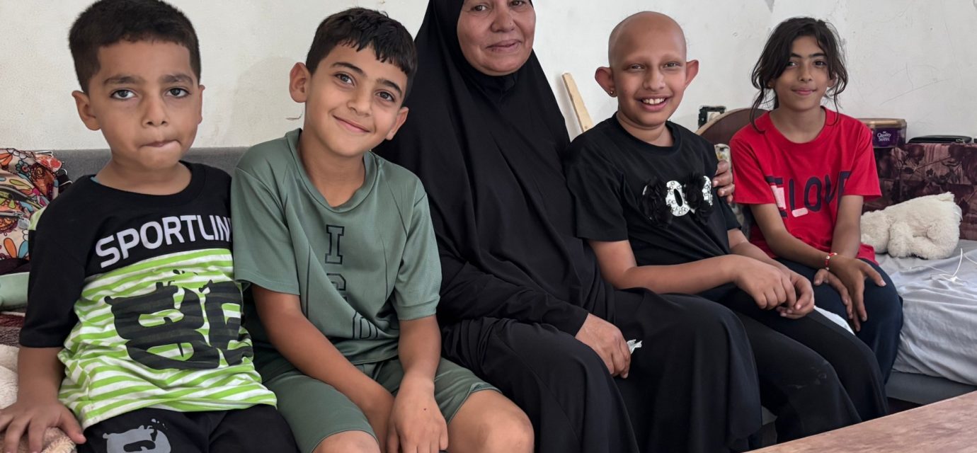 ‘My hands are empty’: Displaced Palestinians struggle to survive