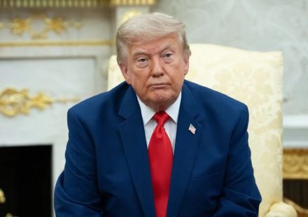 Trump apela ante el Supremo para poder utilizar un polémico sistema de cribado de votantes