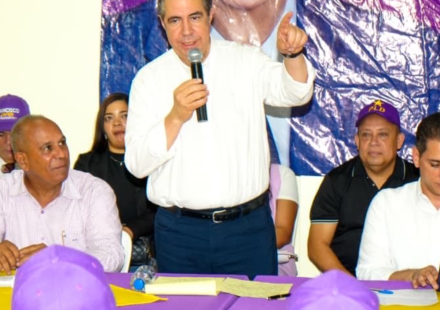 Francisco Javier García afirma que Monseñor Nouel “está firme” y llama a respaldar al PLD