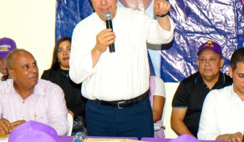 Francisco Javier García afirma que Monseñor Nouel “está firme” y llama a respaldar al PLD
