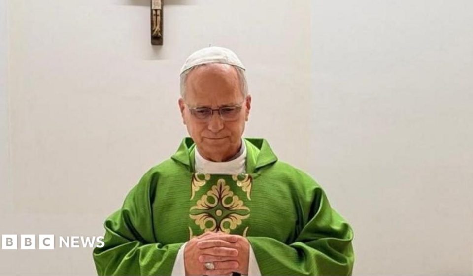 Pope pictured for first time since surgery and cancer diagnosis