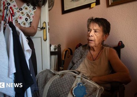 Spanish pensioner whose eviction sparked nationwide protests dies