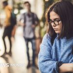 Los hábitos ocultos que empeoran tu ansiedad social (y cómo romperlos)