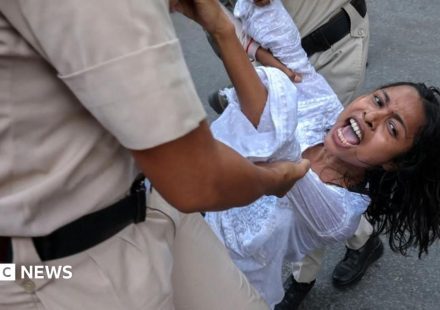 Indian police accused of sexually harassing journalists at protest