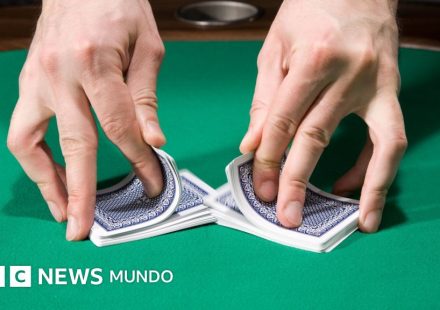 Por qué cada vez que barajas cartas el resultado es un acontecimiento sin precedentes en la historia del universo