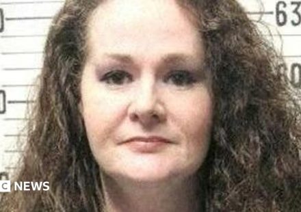 Christa Pike now walking after failed US execution, lawyer tells BBC
