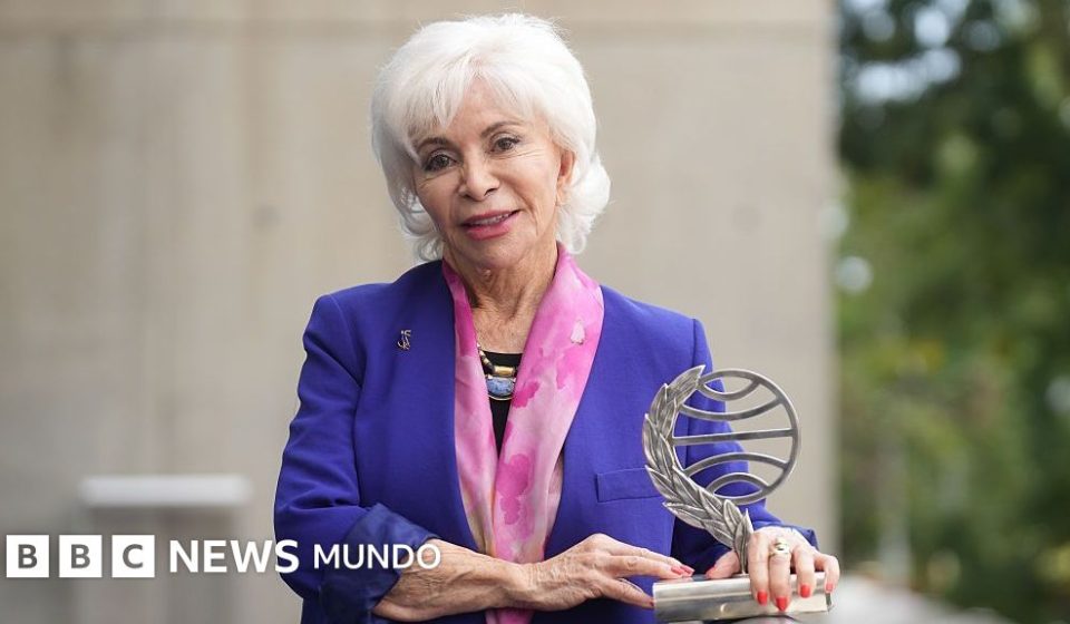 Isabel Allende gana el Premio Planeta 2026 con la secuela de "La casa de los espíritus", la obra que la hizo famosa