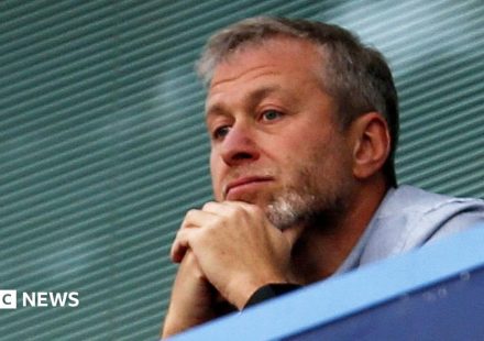 Watch: How did Roman Abramovich's advisors help hide his wealth?