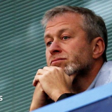 Watch: How did Roman Abramovich's advisors help hide his wealth?