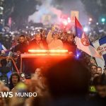El veterano gobernante de Serbia, Aleksandar Vucic, reconoce la derrota electoral ante un movimiento de protesta liderado por estudiantes