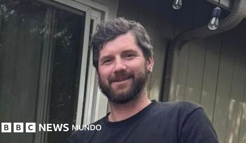 "Un gran héroe": el padre que persiguió y abatió al atacante de la escuela de Oregón que mató a 3 niños y una profesora