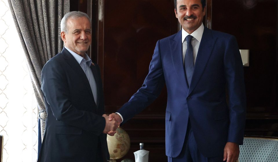 Qatar’s Emir meets Iran’s Pezeshkian in Moscow