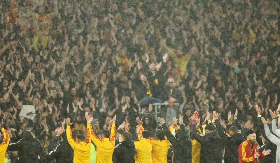 French football body urges fans and students to keep politics out of stadiums