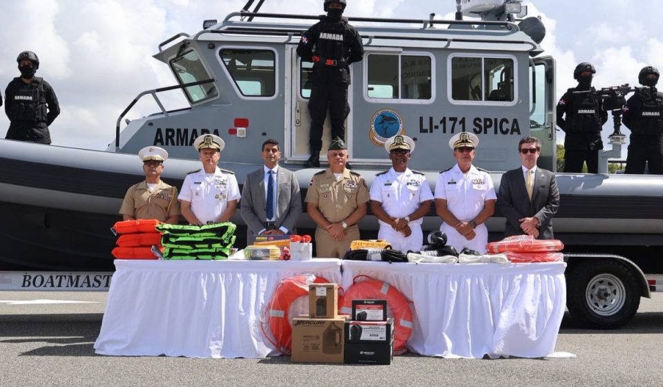 EE.UU. dona a RD embarcación valorada en US$1.9 millones para combatir crímenes transnacionales