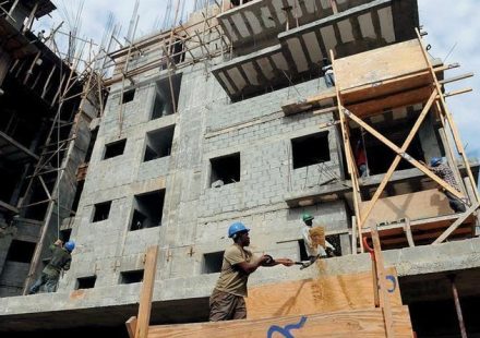 Advierten que altos costos de construcción podrían afectar proyectos de viviendas