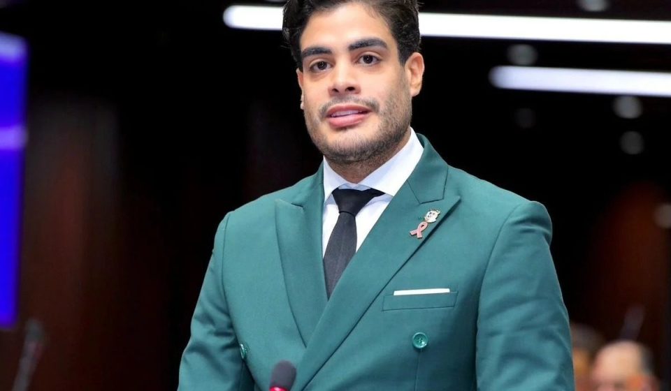 Diputado Bray Vargas pide al Estado priorizar atención a pacientes con cáncer de mama