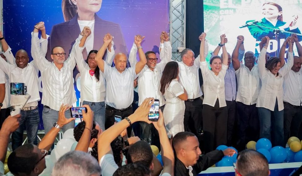 Carolina juramenta comando de campaña en Circunscripción 3 de la capital, territorio con 273 mil electores