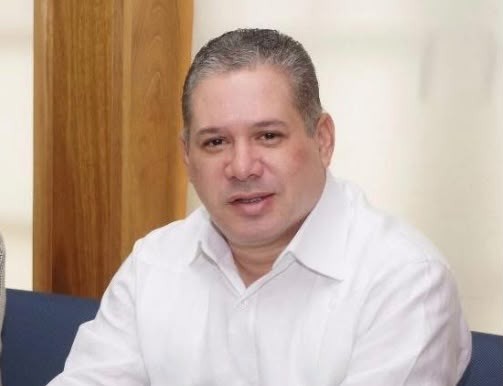 FP en Manhattan valora decisión de la JCE de permitir renovación de cédula sin cita en NY