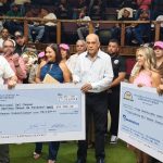 Coliseo Gallístico dona RD$1 millón a centros que atienden pacientes con cáncer