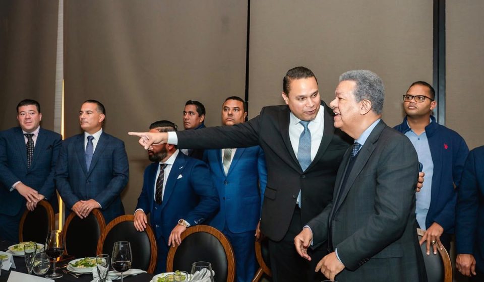 Diáspora reafirma su protagonismo durante encuentro empresarial con LF en Nueva Jersey