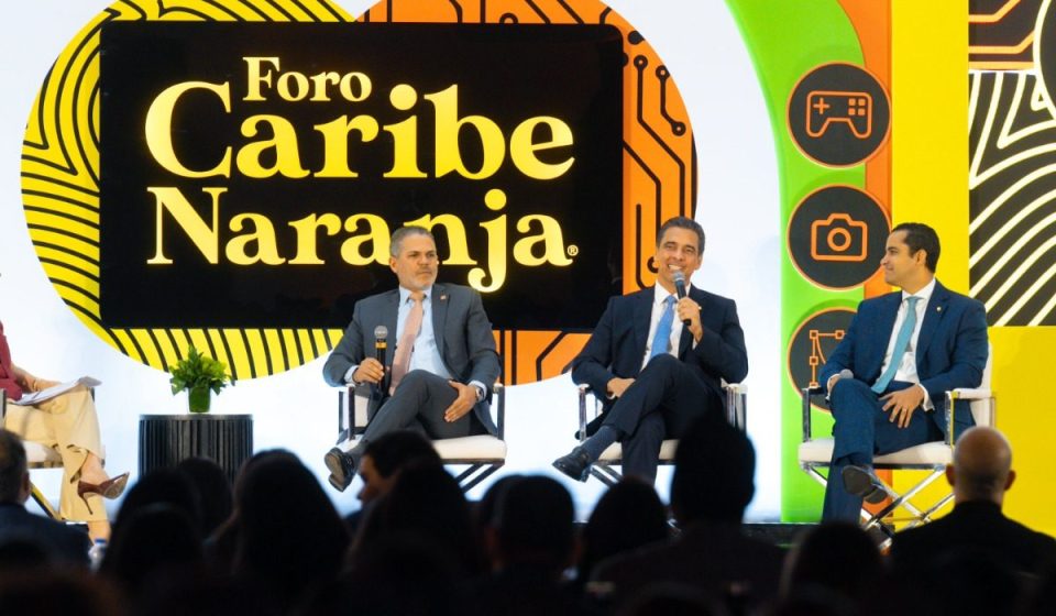 Popular en Foro Caribe Naranja revela sus soluciones de IA alcanzan a más de 1.7 millones de clientes