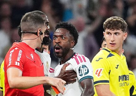 Real Madrid beat Villarreal 1-0 but Vinicius sent off for hair pull