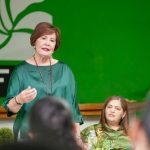 Maestros de la FP se reorganizan; Josefina Pimentel dice Leonel debe volver para “restaurar el país”
