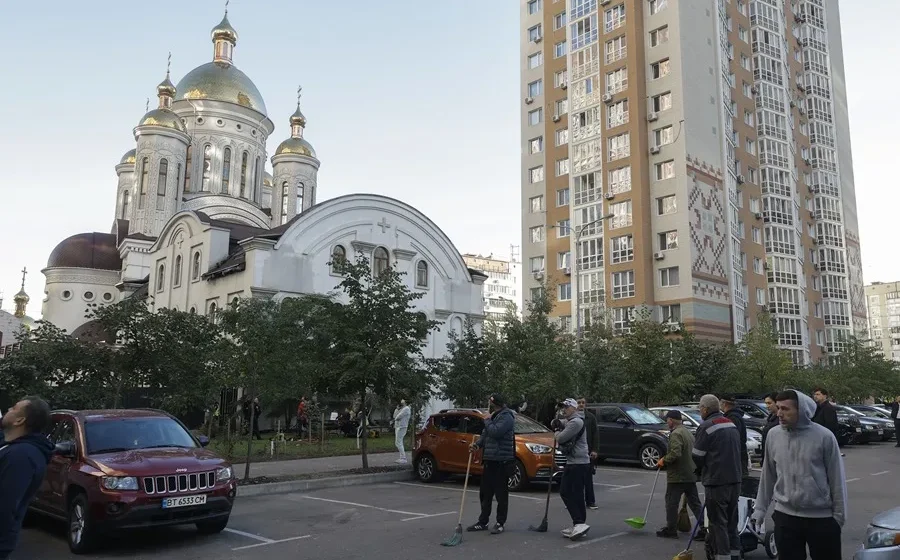 Ataque ruso deja 25 heridos en universidad ucraniana