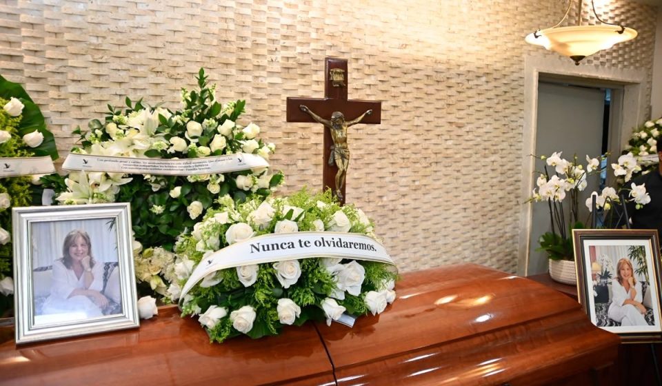 Tristeza y admiración en la despedida de Cosette Bonnelly, recordada por su calidad humana y aportes al periodismo