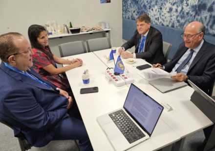 Magín Díaz y jefe del BID acuerdan estrategias para mitigar alza de combustibles