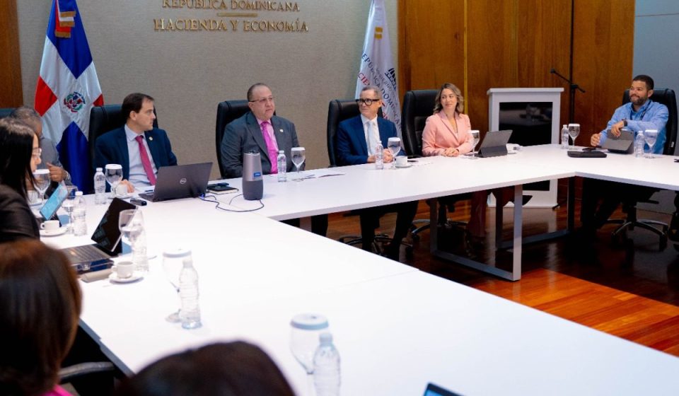 Gobierno destinará RD$21,977 millones a la Política Nacional de Cuidados en el presupuesto de 2027