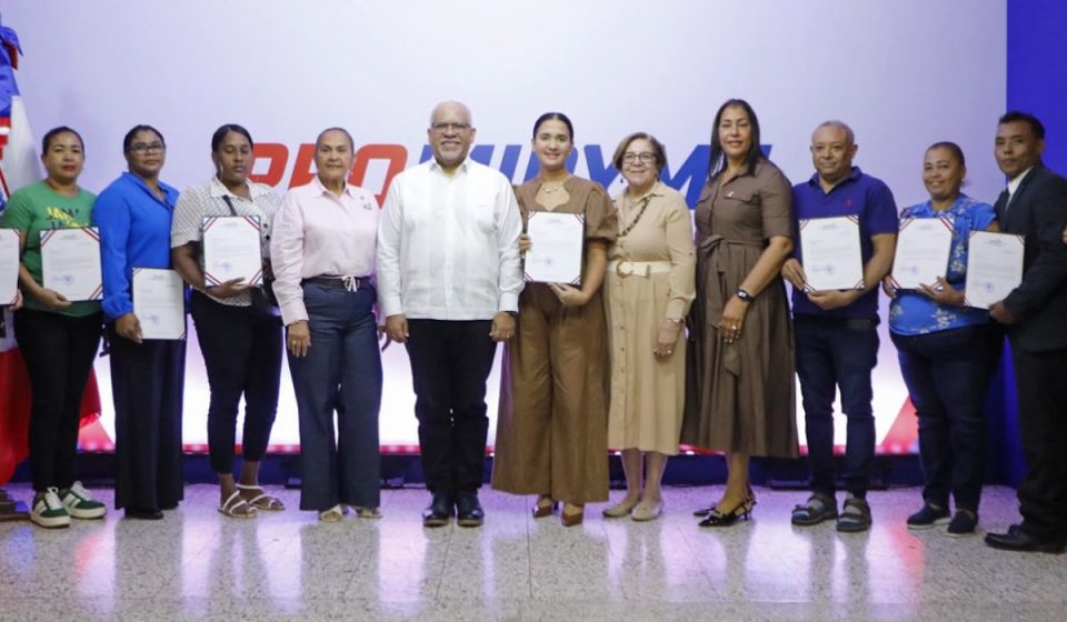 Promipyme entrega RD$130 millones en préstamos a 480 microempresarios y emprendedores en San Francisco de Macorís