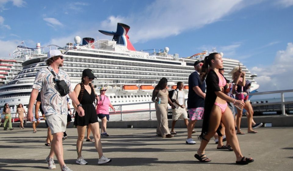 RD supera los 16 mil visitantes en un día con la llegada de cuatro cruceros a Puerto Plata y Pedernales